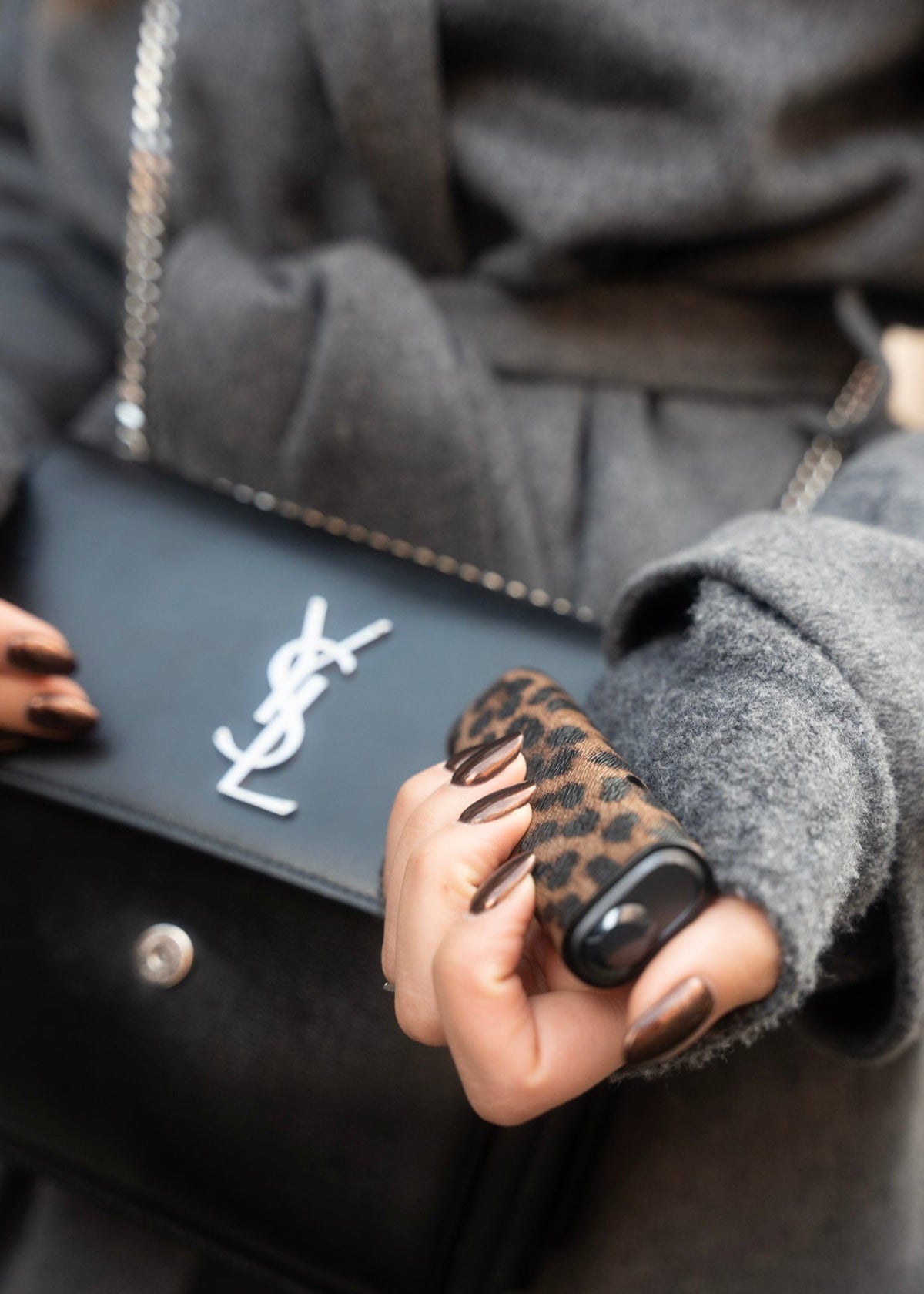 Étui léopard marron compatible avec Iluma One - Lorenzi Paris