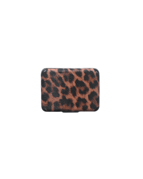 leopard brown